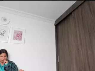saralane's Live Sex Cam Show