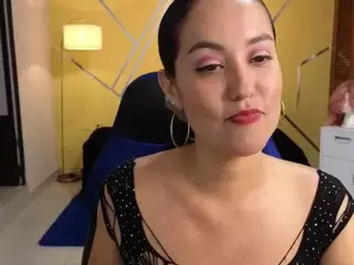 shirlyrojas's Live Sex Cam Show