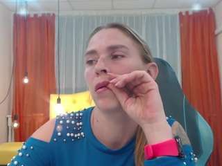 tessadaybreak webcam model