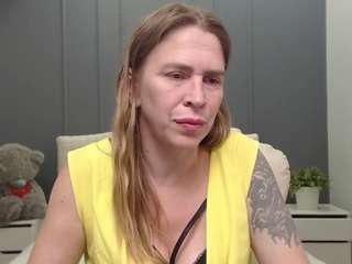 TessaDaybreak live webcam show