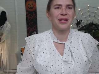 TessaDaybreak live cam preview