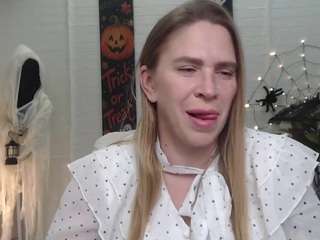 TessaDaybreak live cam preview