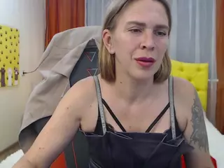 TessaDaybreak's Live Sex Cam Show