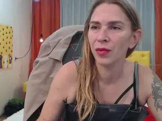 TessaDaybreak's Live Sex Cam Show