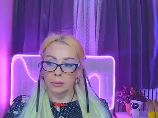TessaDaybreak's Live Sex Cam Show