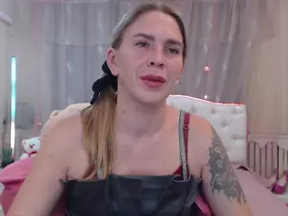 TessaDaybreak's Live Sex Cam Show