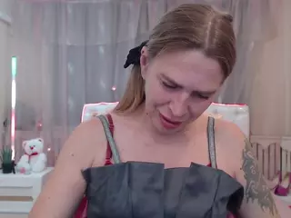 TessaDaybreak's Live Sex Cam Show