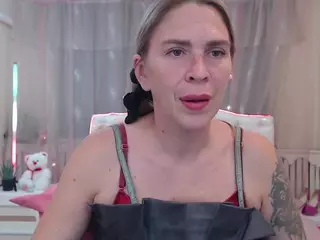 TessaDaybreak's Live Sex Cam Show