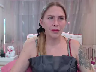 TessaDaybreak's Live Sex Cam Show