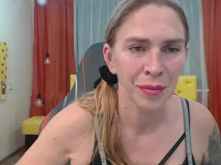 TessaDaybreak's Live Sex Cam Show