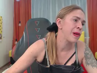 TessaDaybreak's Live Sex Cam Show