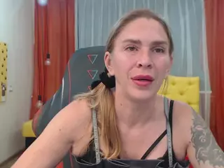 TessaDaybreak's Live Sex Cam Show
