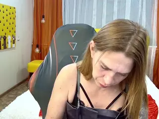 TessaDaybreak's Live Sex Cam Show