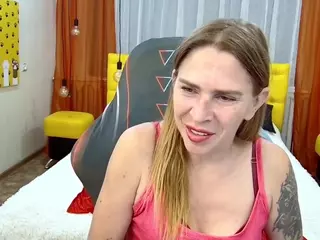 TessaDaybreak's Live Sex Cam Show