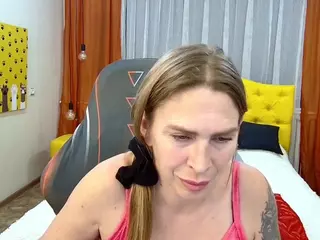 TessaDaybreak's Live Sex Cam Show