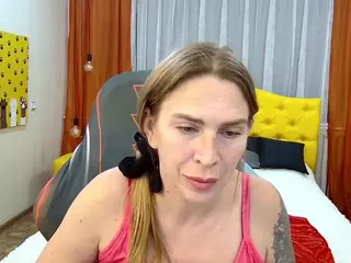 TessaDaybreak's Live Sex Cam Show