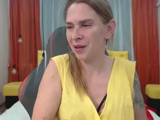 TessaDaybreak's Live Sex Cam Show
