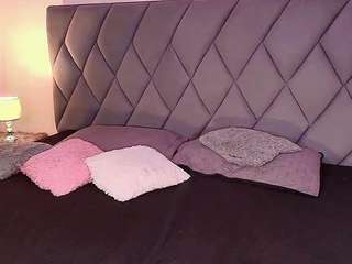 dalis-hills Live Webcam on CamSoda