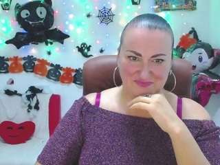 dianamgg webcam