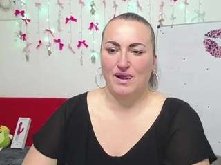 dianamgg Live Webcam on CamSoda