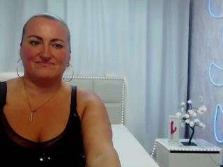 DianaMGG live webcam show
