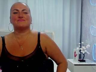 DianaMGG live webcam show