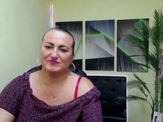 DianaMGG live webcam show