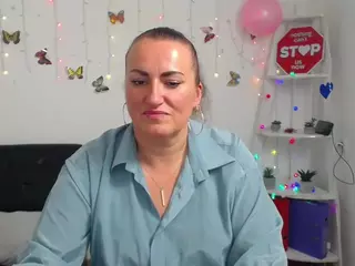 DianaMGG's Live Sex Cam Show