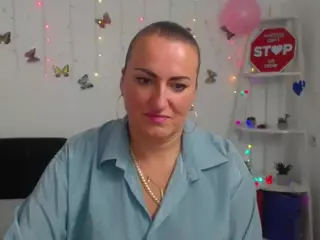 DianaMGG's Live Sex Cam Show