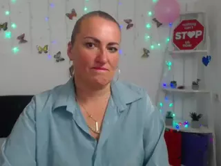DianaMGG's Live Sex Cam Show