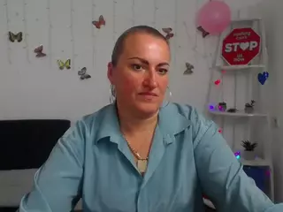 DianaMGG's Live Sex Cam Show