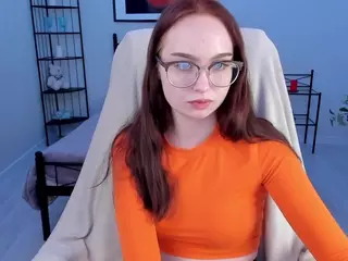 MonikaLee's Live Sex Cam Show