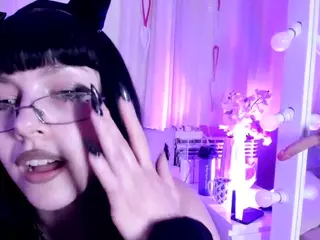 Riverlyyy's Live Sex Cam Show
