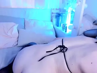 Riverlyyy's Live Sex Cam Show