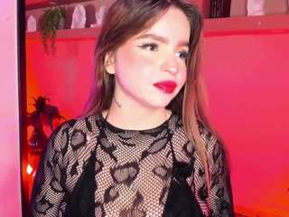 le modèle sabrinawalker est en webcam porno dans un show sur le site camsoda, il possède les tags suivants: ahegao,shaved pussy,lovense,lush,naked,natural,oil,orgasm,pussy,sexy,spank,huge tits,squirter,tattoos,tease,teen 18,thong,toys,wet,young adult