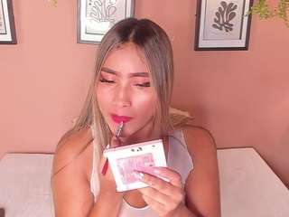 sofiabennett Live Webcam on CamSoda