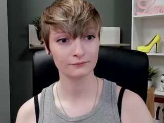 tastyblair Live Webcam on CamSoda