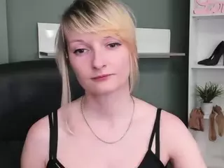 tastyBlair's Live Sex Cam Show