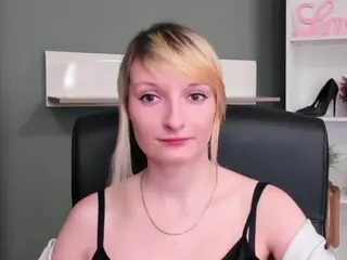 tastyBlair's Live Sex Cam Show