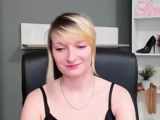 tastyBlair's Live Sex Cam Show
