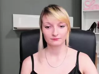 tastyBlair's Live Sex Cam Show