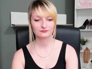 tastyBlair's Live Sex Cam Show