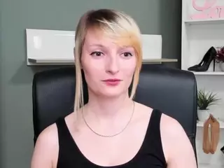 tastyBlair's Live Sex Cam Show