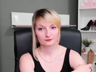tastyBlair's Live Sex Cam Show