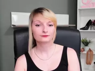 tastyBlair's Live Sex Cam Show