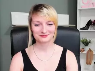 tastyBlair's Live Sex Cam Show