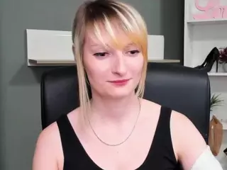 tastyBlair's Live Sex Cam Show