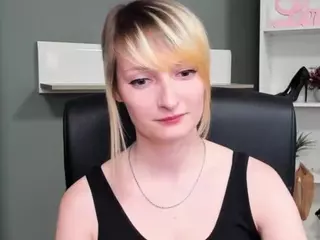 tastyBlair's Live Sex Cam Show