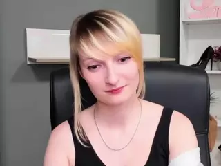 tastyBlair's Live Sex Cam Show