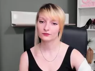 tastyBlair's Live Sex Cam Show